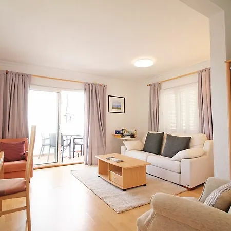 Apartment Estella アパート L' Escala
